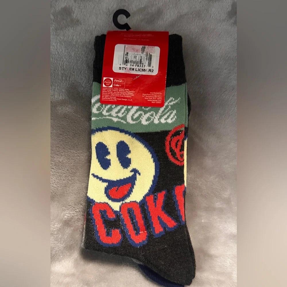 COCA-COLA COKE - Women's socks - size 6-12 -‎ NWT - 2 Pairs